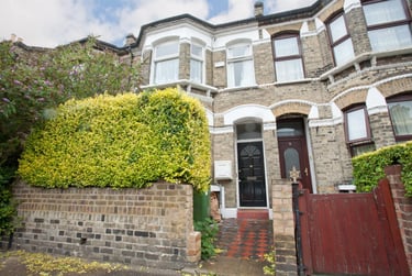 5 bed house, Elcot Avenue, Peckham, London, SE151QB - Image 1